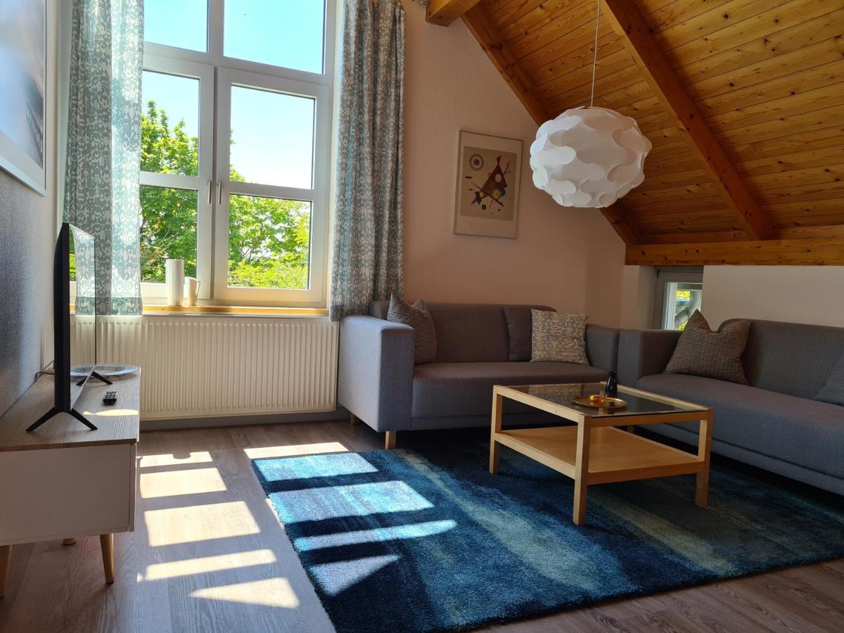 Haus Am Deich Ferienwohnungen Prerow Exterior foto